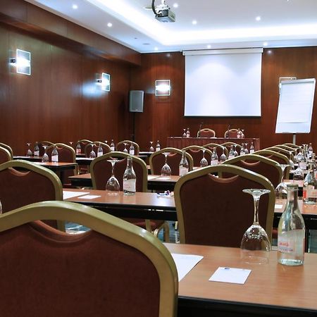 فندق أماديوس باياذوليد المظهر الخارجي الصورة